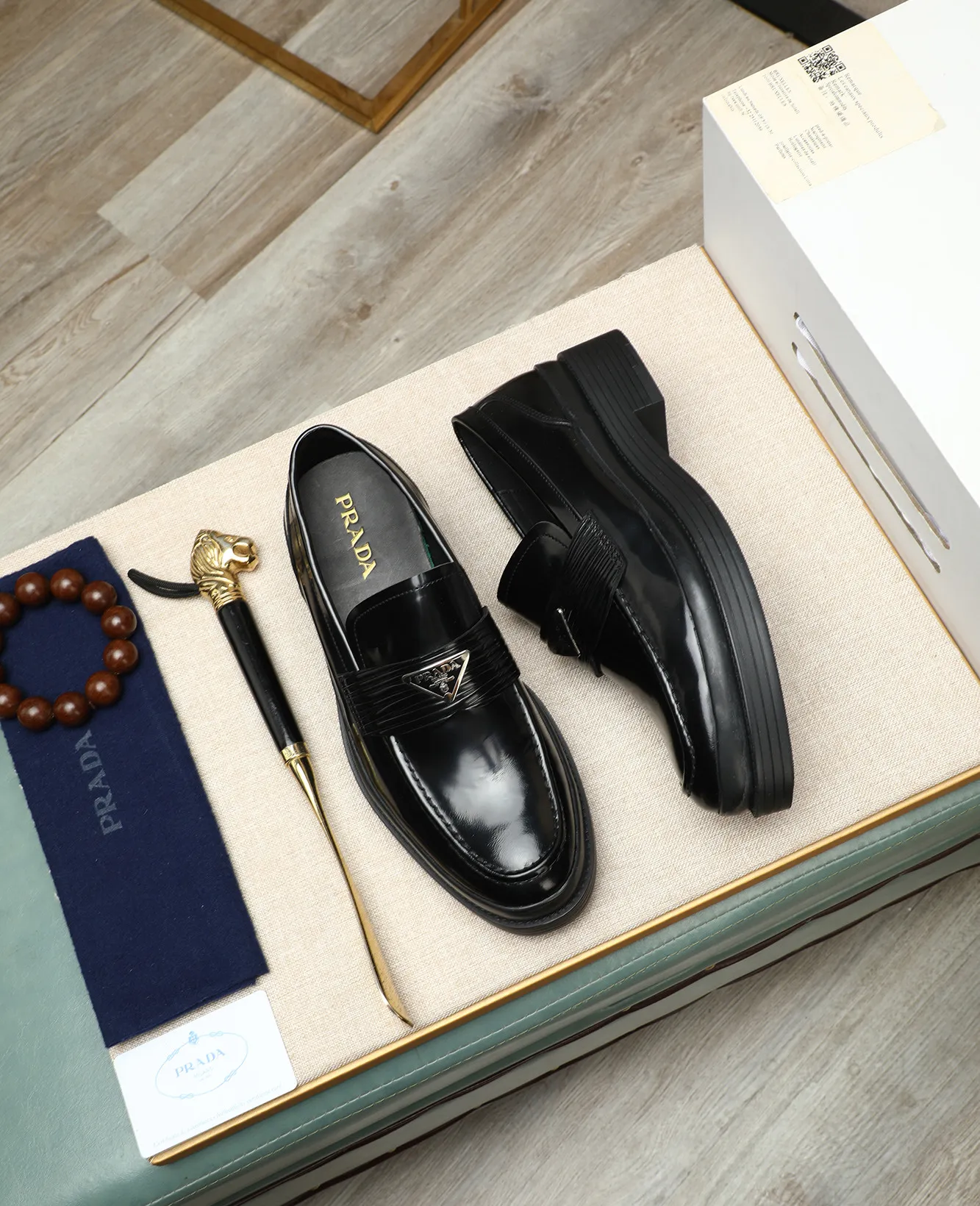 Men's men's shoes 💰540 (water-dyed cow leather) 📛📛PRADA high-end counter's latest formal business leather shoes 👔original and highest quality! Imported from Italy 🇮🇹 first-layer calfskin fabric ➕ cowhide lining Original outsole Formal size: 38➖44 (45 customized)